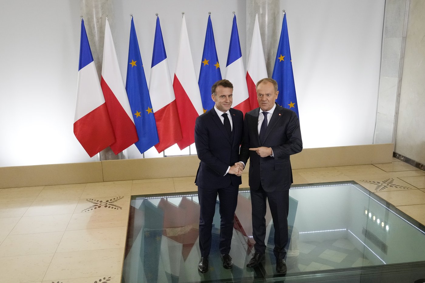 France's Macron and Poland's Tusk insist Ukraine must be at the heart of any potential peace talks | iNFOnews.ca