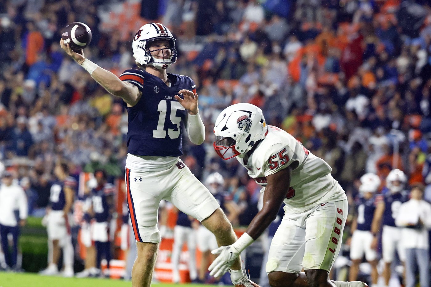 New Auburn QB Hank Brown preparing for first SEC start after roundabout path | iNFOnews.ca