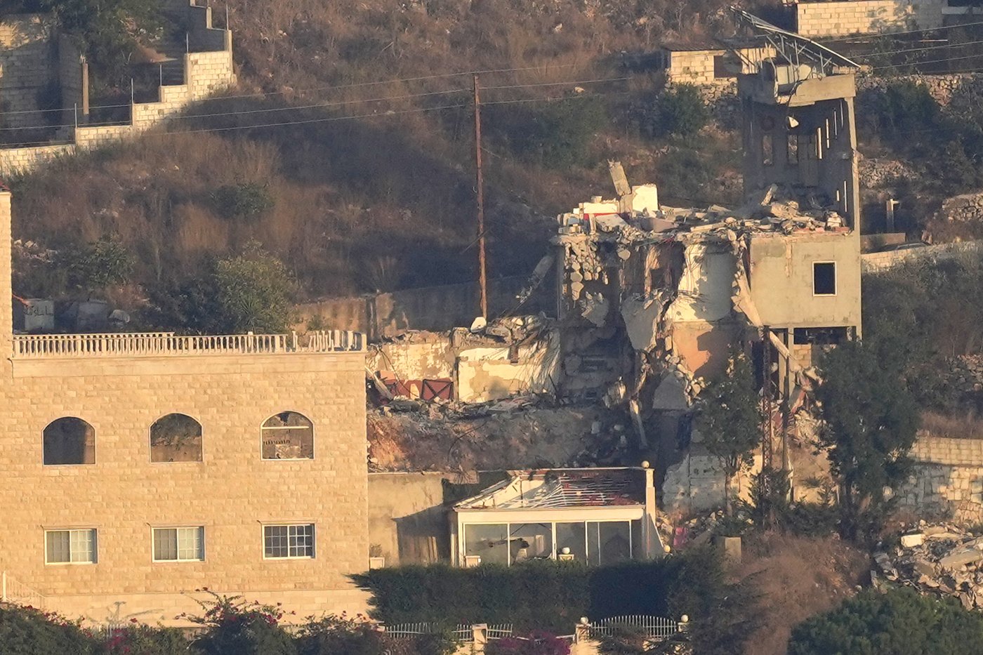 Hezbollah fires missile at Tel Aviv in further escalation after heavy Israeli strikes on Lebanon | iNFOnews.ca