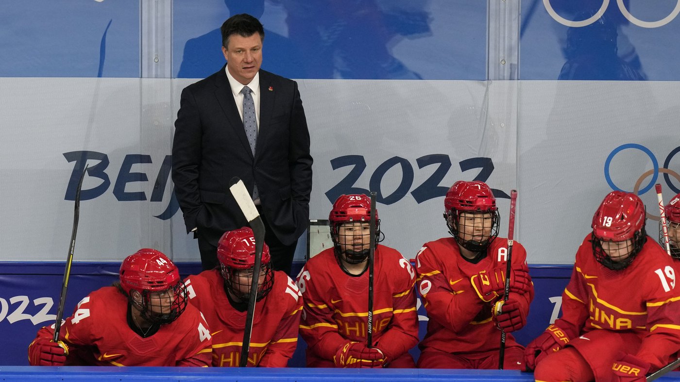 St. Cloud State's Brian Idalski hired as first coach of PWHL's expansion team in Vancouver | iNFOnews.ca