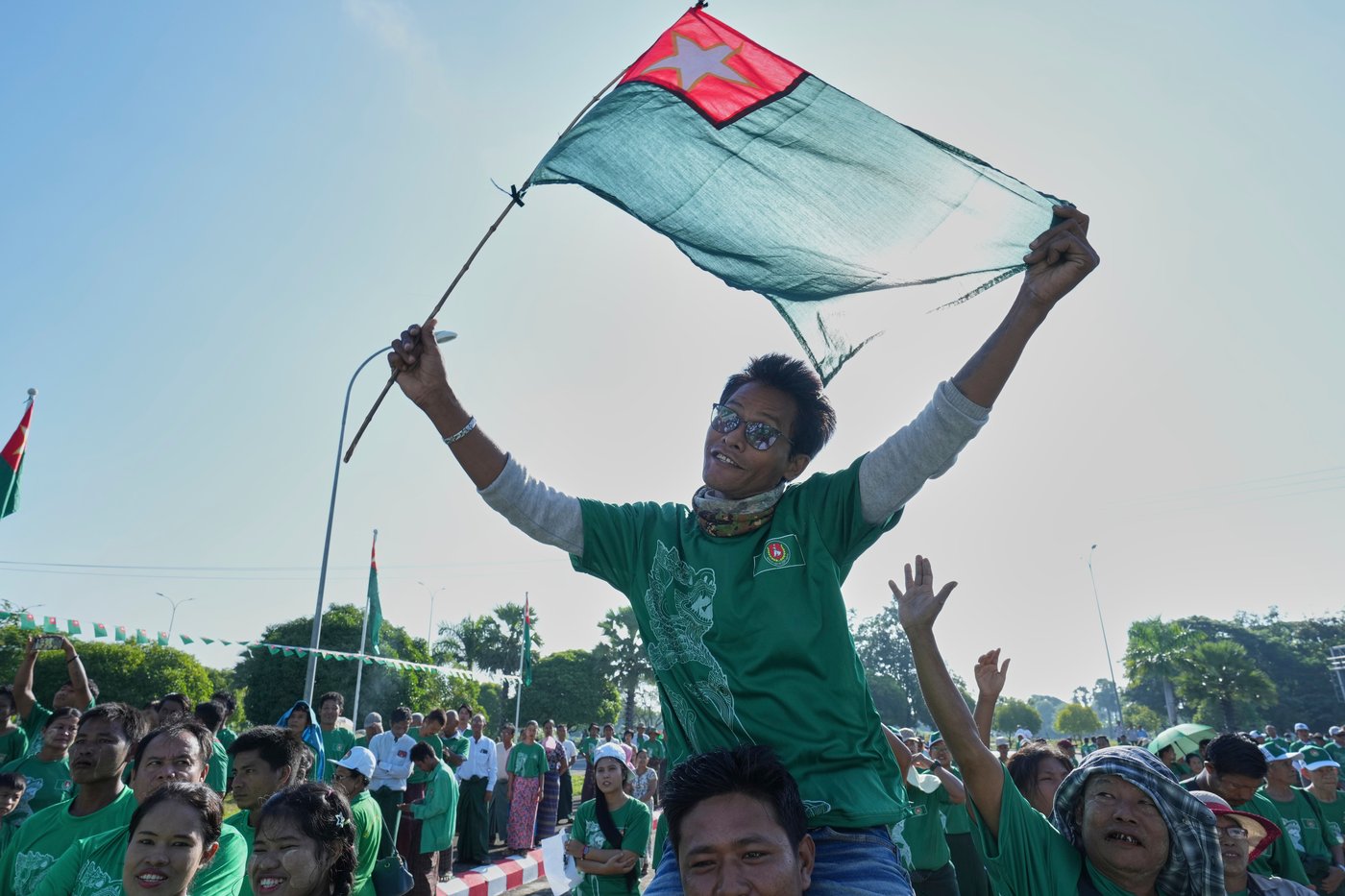 A military-backed party in Myanmar holds rallies as campaigning begins for December election | iNFOnews.ca