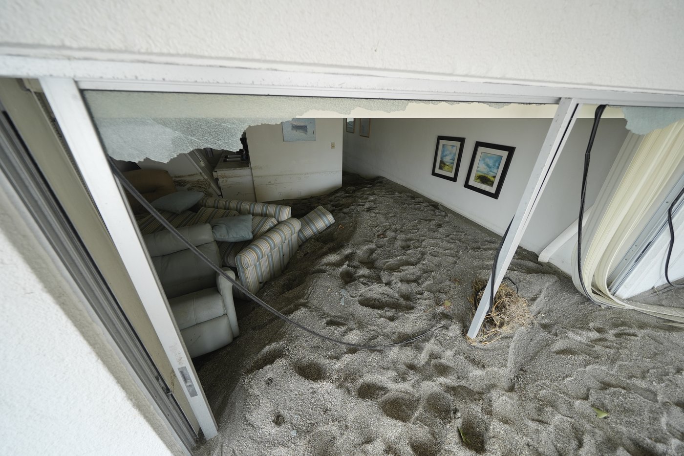 What to know as Florida residents begin cleaning up after Hurricane Milton | iNFOnews.ca What to know as Florida residents begin cleaning up after Hurricane Milton | iNFOnews.ca
