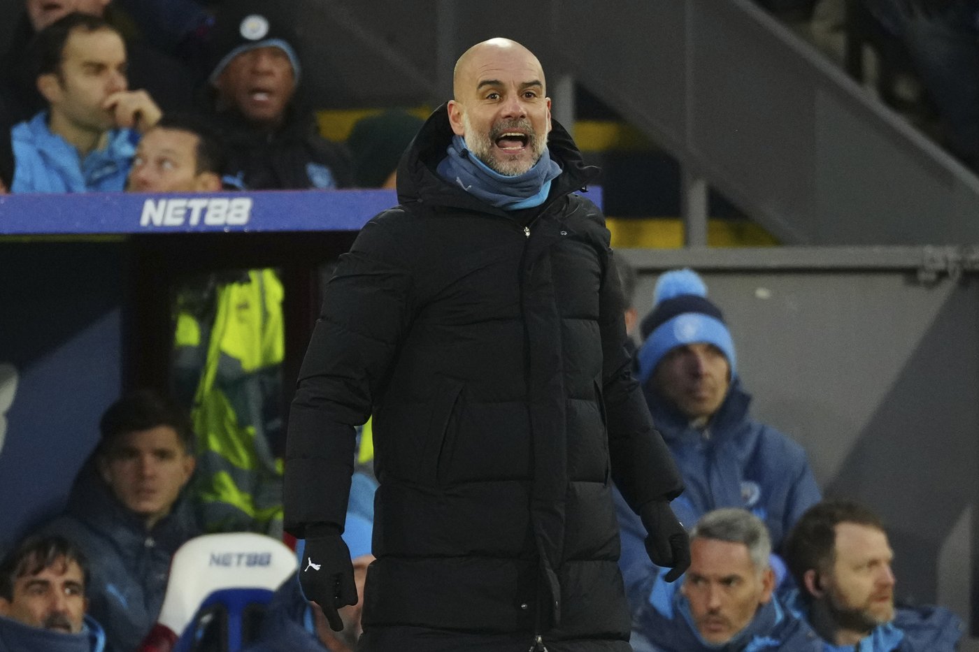 Man City drops more points after draw with Crystal Palace and Man United loses again | iNFOnews.ca Man City drops more points after draw with Crystal Palace and Man United loses again | iNFOnews.ca