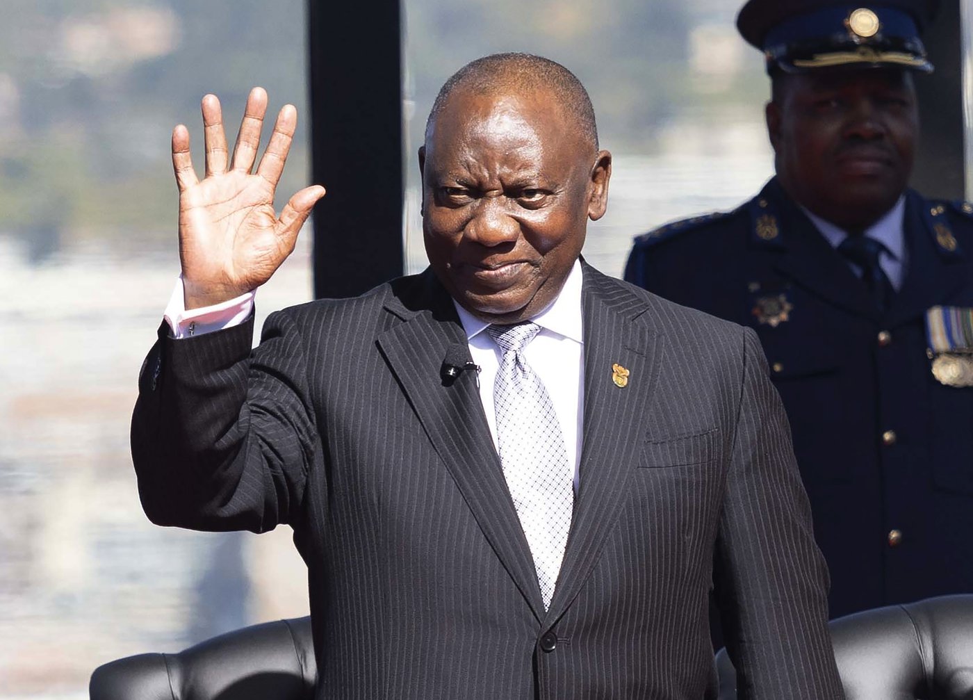 After a 2-year investigation, South African president won't be charged over $580K hidden in a couch | iNFOnews.ca After a 2-year investigation, South African president won't be charged over $580K hidden in a couch | iNFOnews.ca