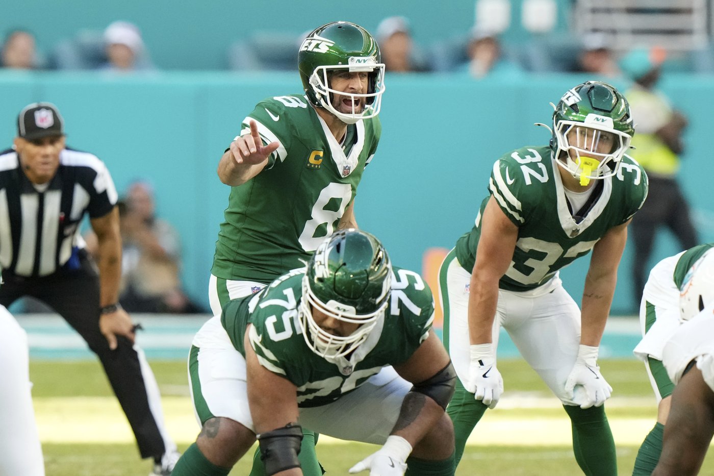 Aaron Rodgers suggests a 'curse' might be the reason for the Jets' losing ways | iNFOnews.ca Aaron Rodgers suggests a 'curse' might be the reason for the Jets' losing ways | iNFOnews.ca