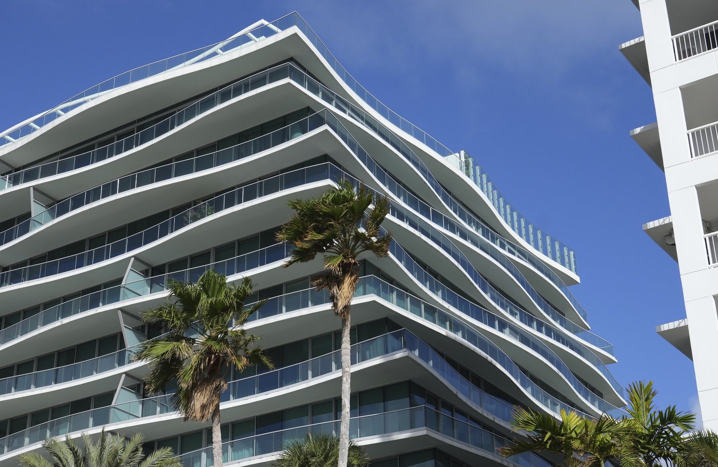 About 3 dozen high-rise buildings in South Florida are sinking | iNFOnews.ca About 3 dozen high-rise buildings in South Florida are sinking | iNFOnews.ca