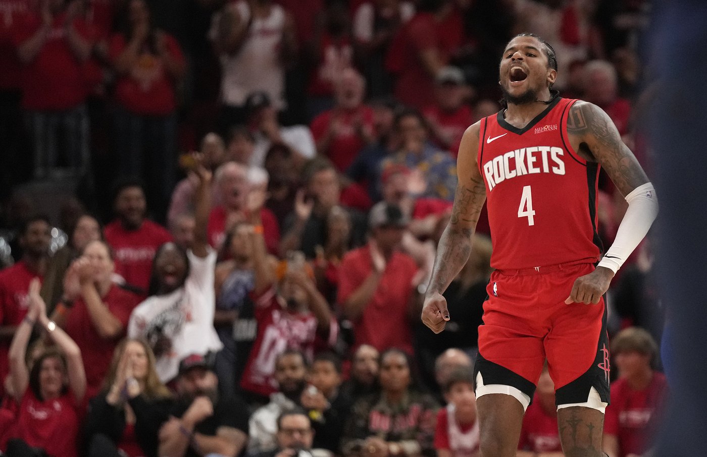 Jalen Green makes eight 3s with 38 points to help Rockets even series with 109-94 win over Warriors | iNFOnews.ca