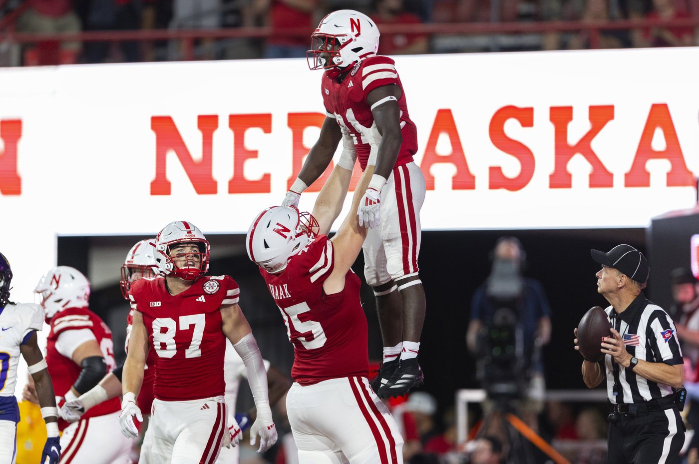 No. 22 Nebraska hosts No. 24 Illinois in a Big Ten opener matching unbeaten teams | iNFOnews.ca No. 22 Nebraska hosts No. 24 Illinois in a Big Ten opener matching unbeaten teams | iNFOnews.ca