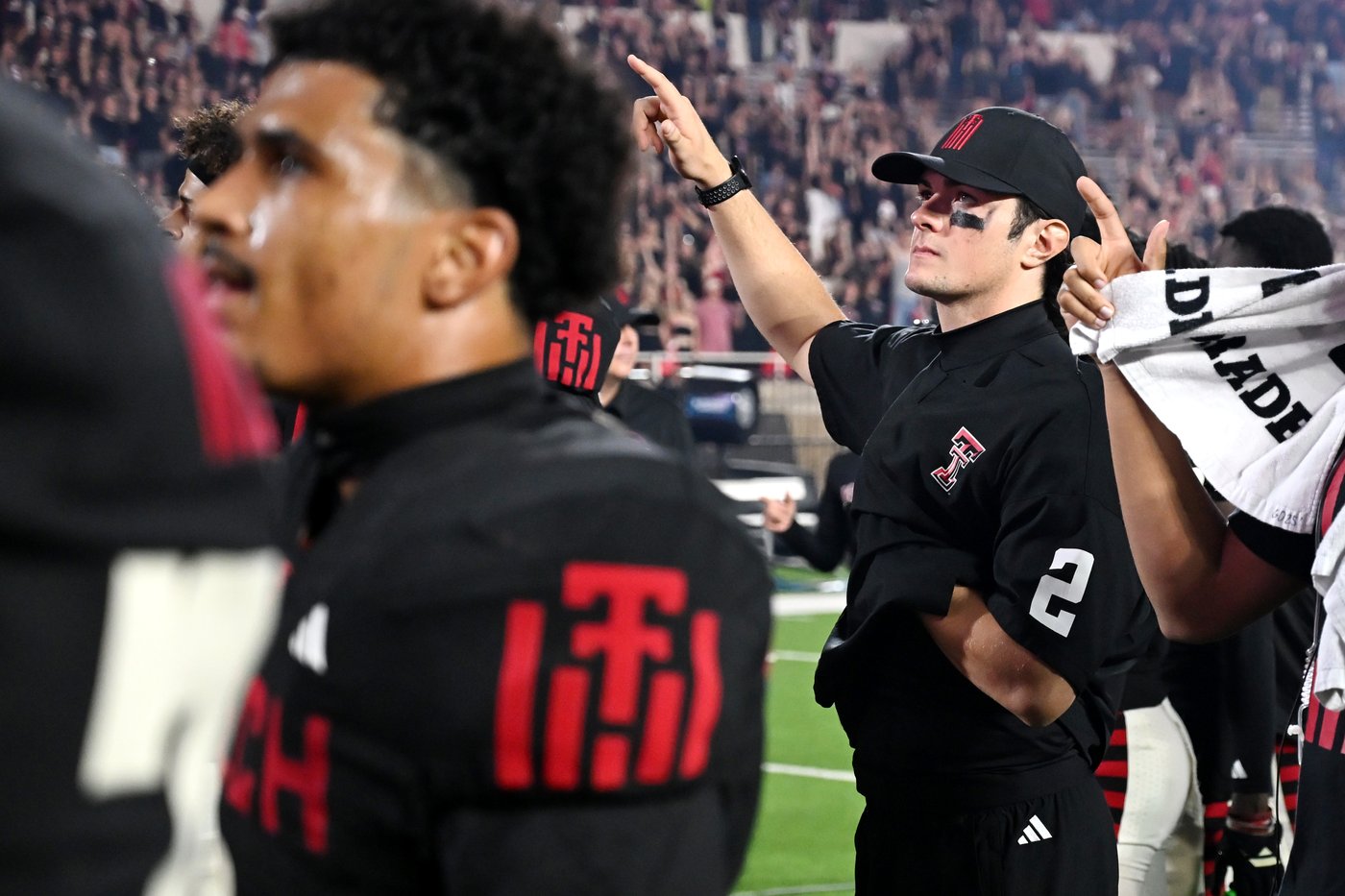 QB Behren Morton injured again for No. 9 Texas Tech as Will Hammond finishes another win | iNFOnews.ca