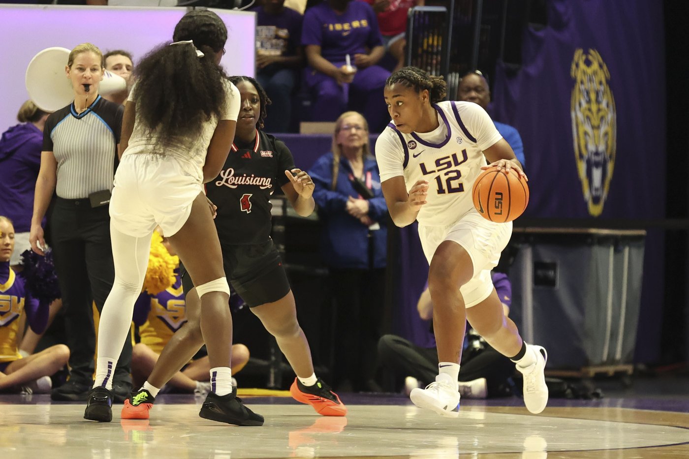 Wolfenbarger, Morrow lead No. 4 LSU past Louisiana-Lafayette 85-57 | iNFOnews.ca