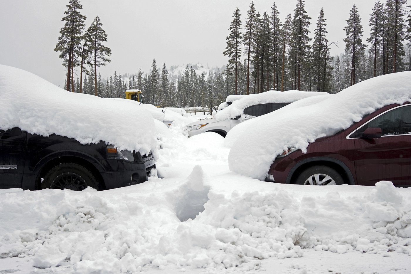 Northern California gets record rain and heavy snow. Many have been in the dark for days in Seattle | iNFOnews.ca Northern California gets record rain and heavy snow. Many have been in the dark for days in Seattle | iNFOnews.ca