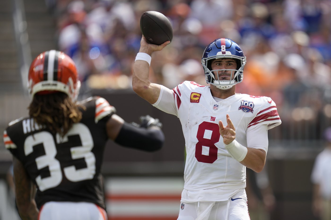Rookie Malik Nabers catches 2 TD passes from Daniel Jones as Giants hold off banged-up Browns 21-15 | iNFOnews.ca Rookie Malik Nabers catches 2 TD passes from Daniel Jones as Giants hold off banged-up Browns 21-15 | iNFOnews.ca