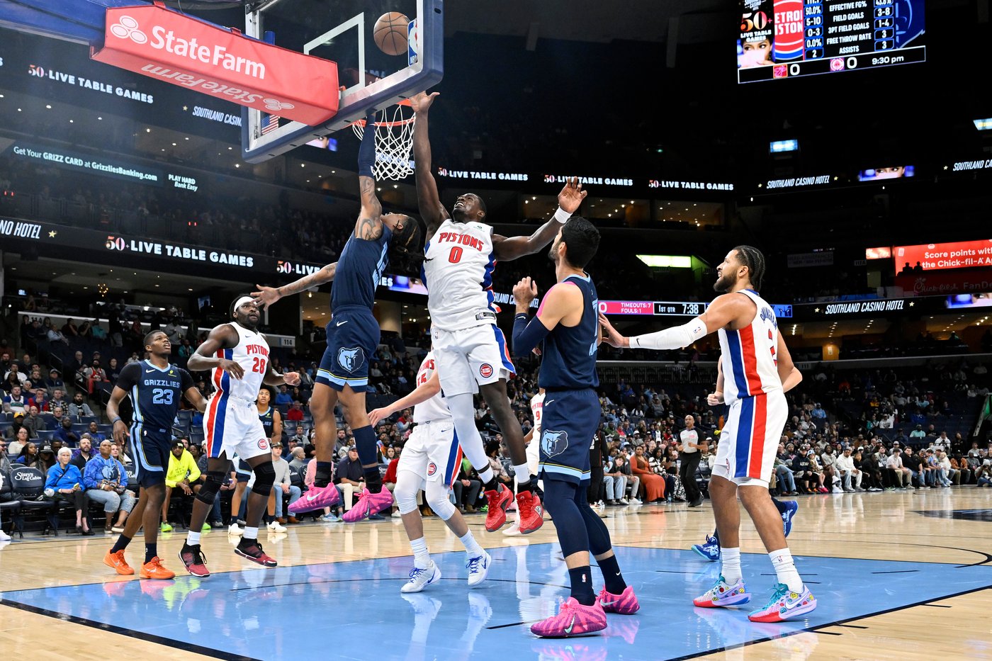 Pistons build halftime lead, withstand rally in Morant's Grizzlies return | iNFOnews.ca Pistons build halftime lead, withstand rally in Morant's Grizzlies return | iNFOnews.ca