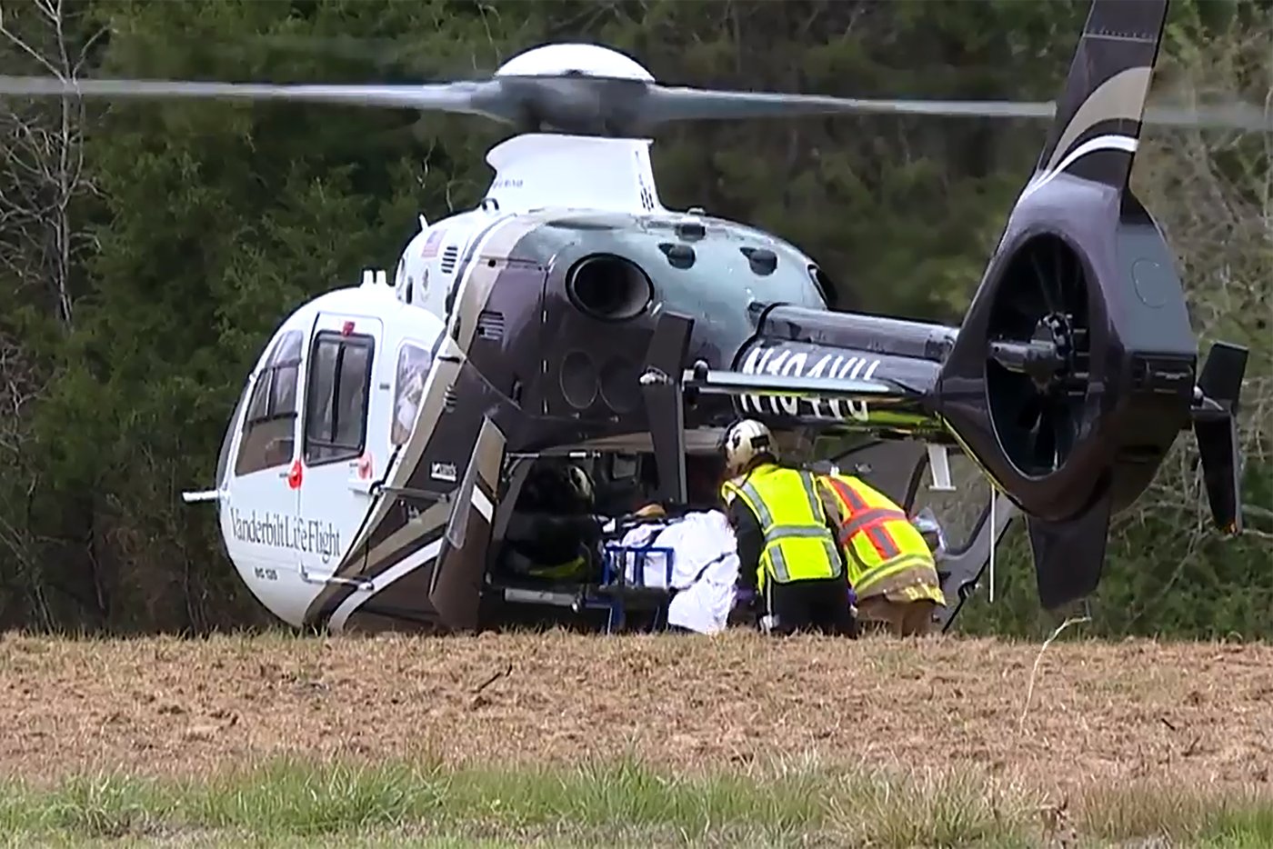 2 students dead and at least 7 others injured in Tennessee school bus crash | iNwheels 2 students dead and at least 7 others injured in Tennessee school bus crash | iNwheels