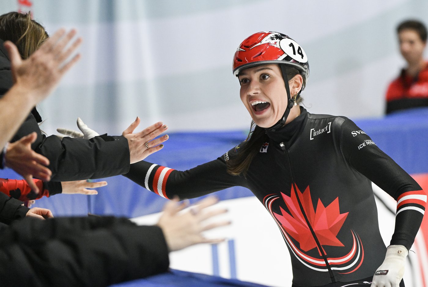 Sarault strikes gold again at Short Track World Tour in Montreal | iNFOnews.ca Sarault strikes gold again at Short Track World Tour in Montreal | iNFOnews.ca