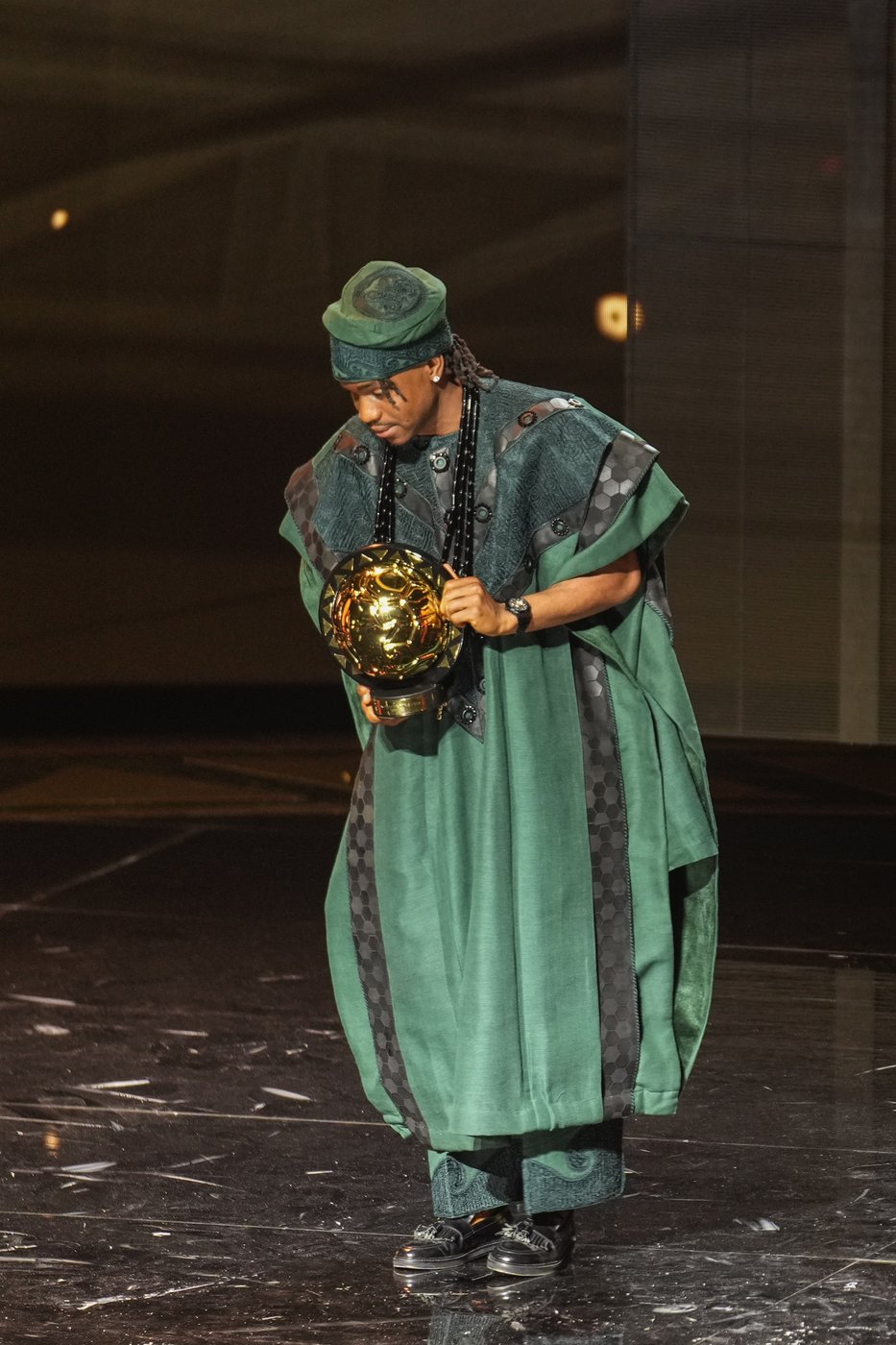 Ademola Lookman and Barbra Banda are players of the year at African soccer awards | iNFOnews.ca