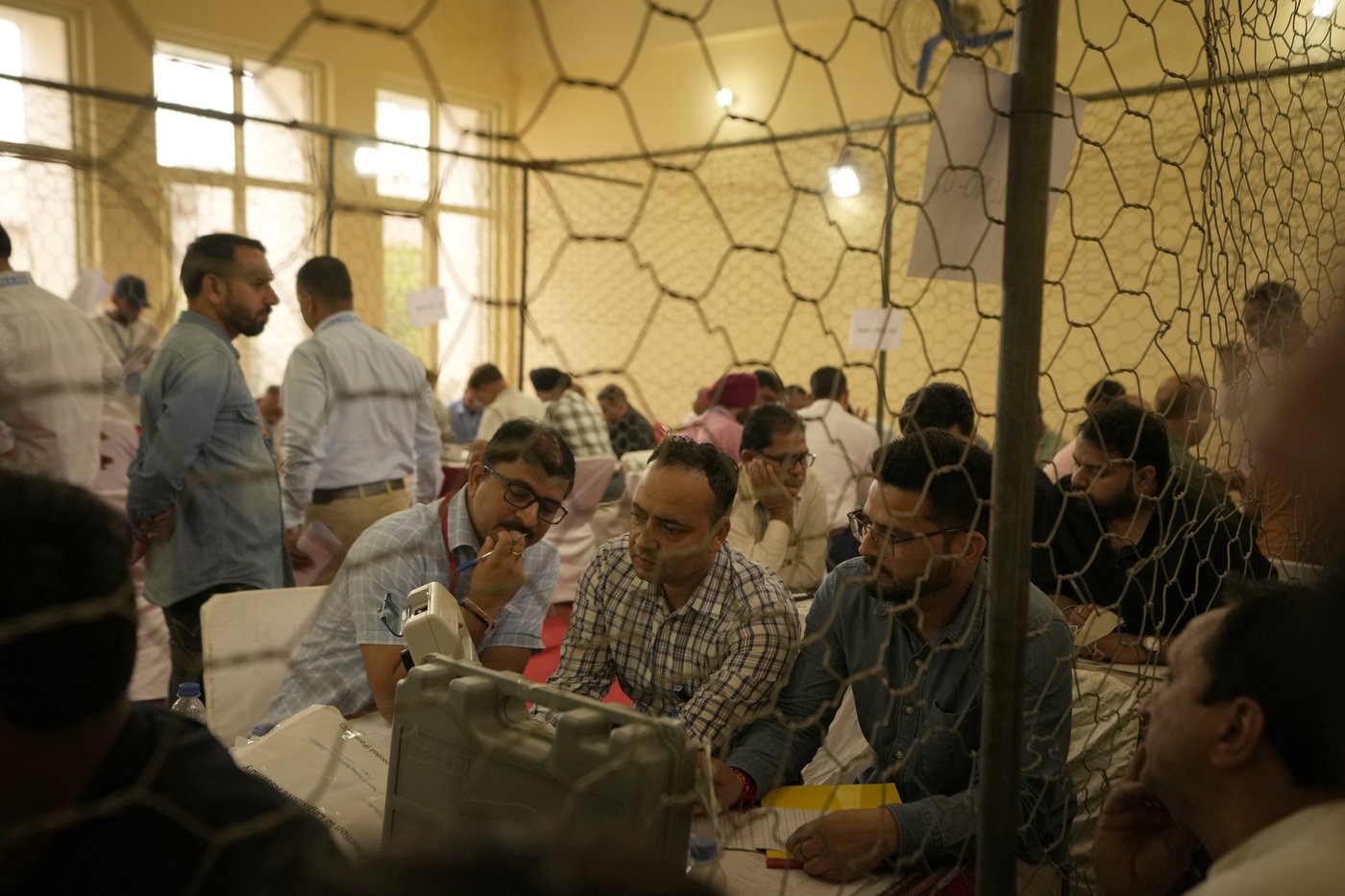 Votes are being counted in the election for a truncated government in Indian-controlled Kashmir | iNFOnews.ca Votes are being counted in the election for a truncated government in Indian-controlled Kashmir | iNFOnews.ca