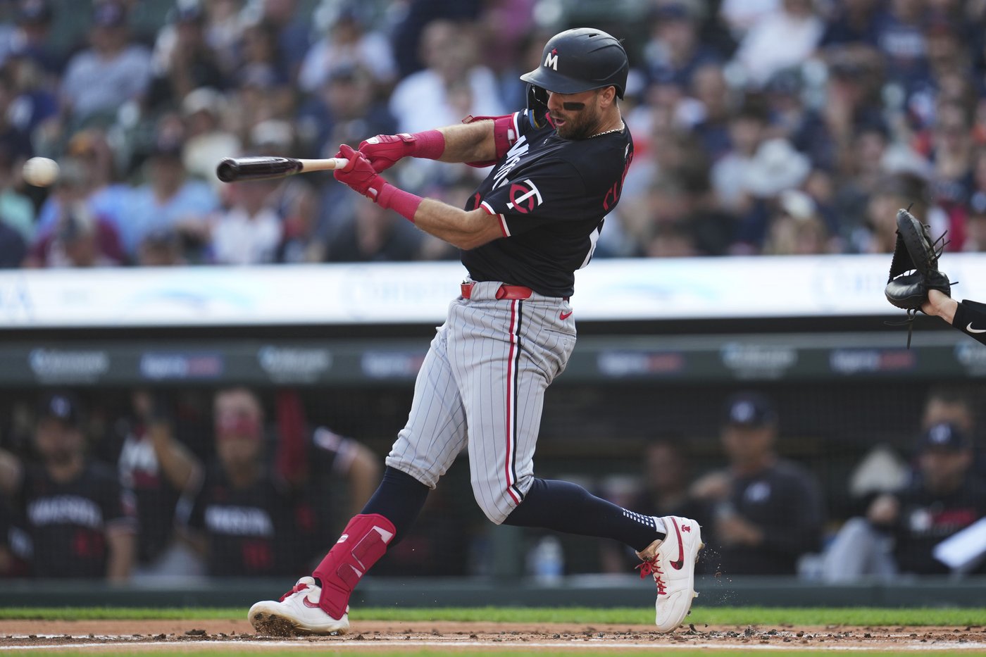 Keaschall and Larnach hit homers off former teammate Paddack, helping Twins beat Tigers 6-3 | iNFOnews.ca