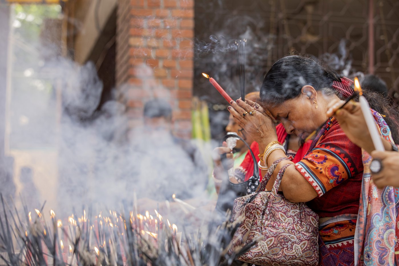 Hindus in Bangladesh celebrate their largest festival under tight security following attacks | iNFOnews.ca Hindus in Bangladesh celebrate their largest festival under tight security following attacks | iNFOnews.ca
