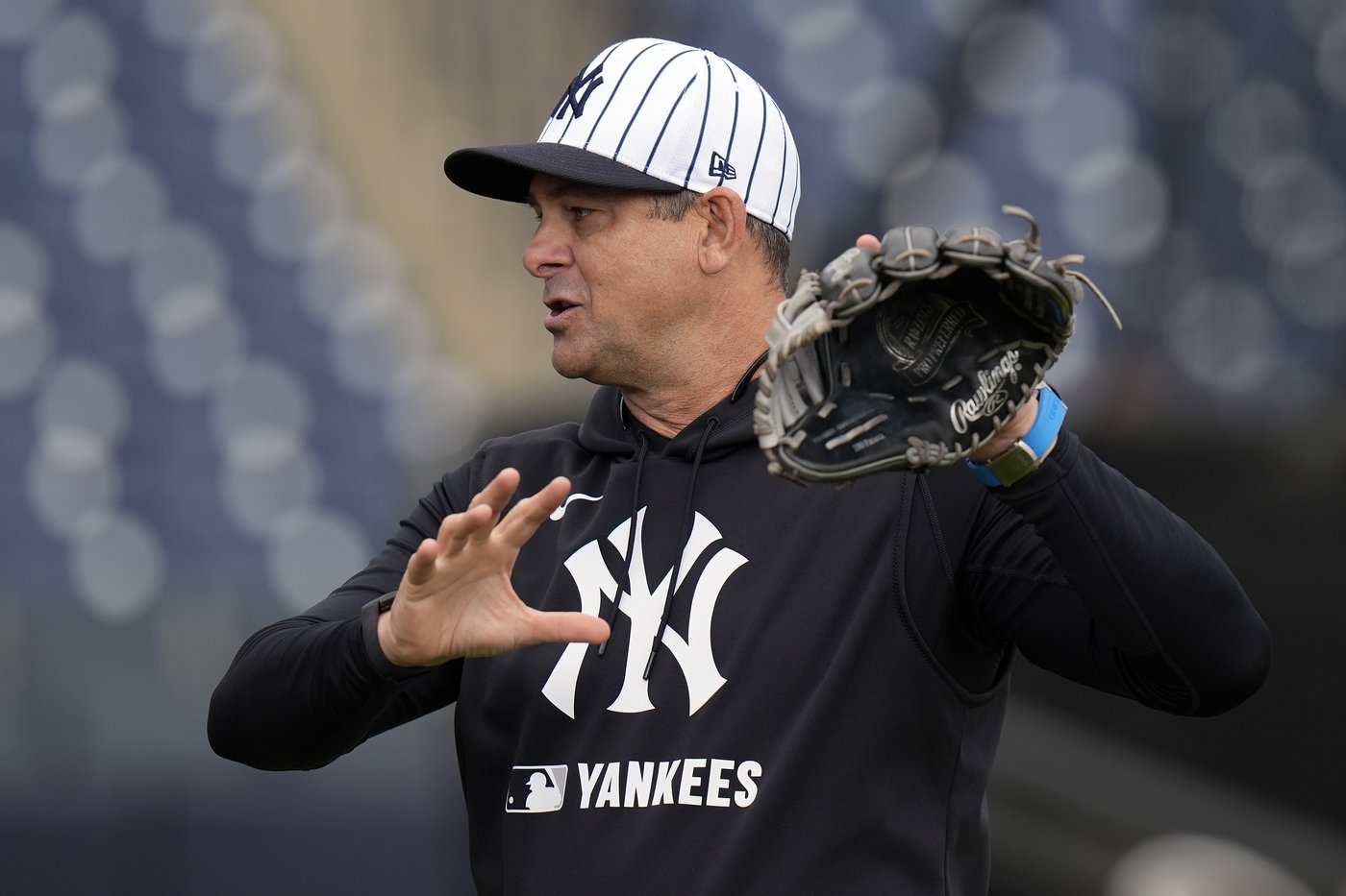 Yankees and manager Aaron Boone agree to 2-year contract extension through 2027 season | iNFOnews.ca
