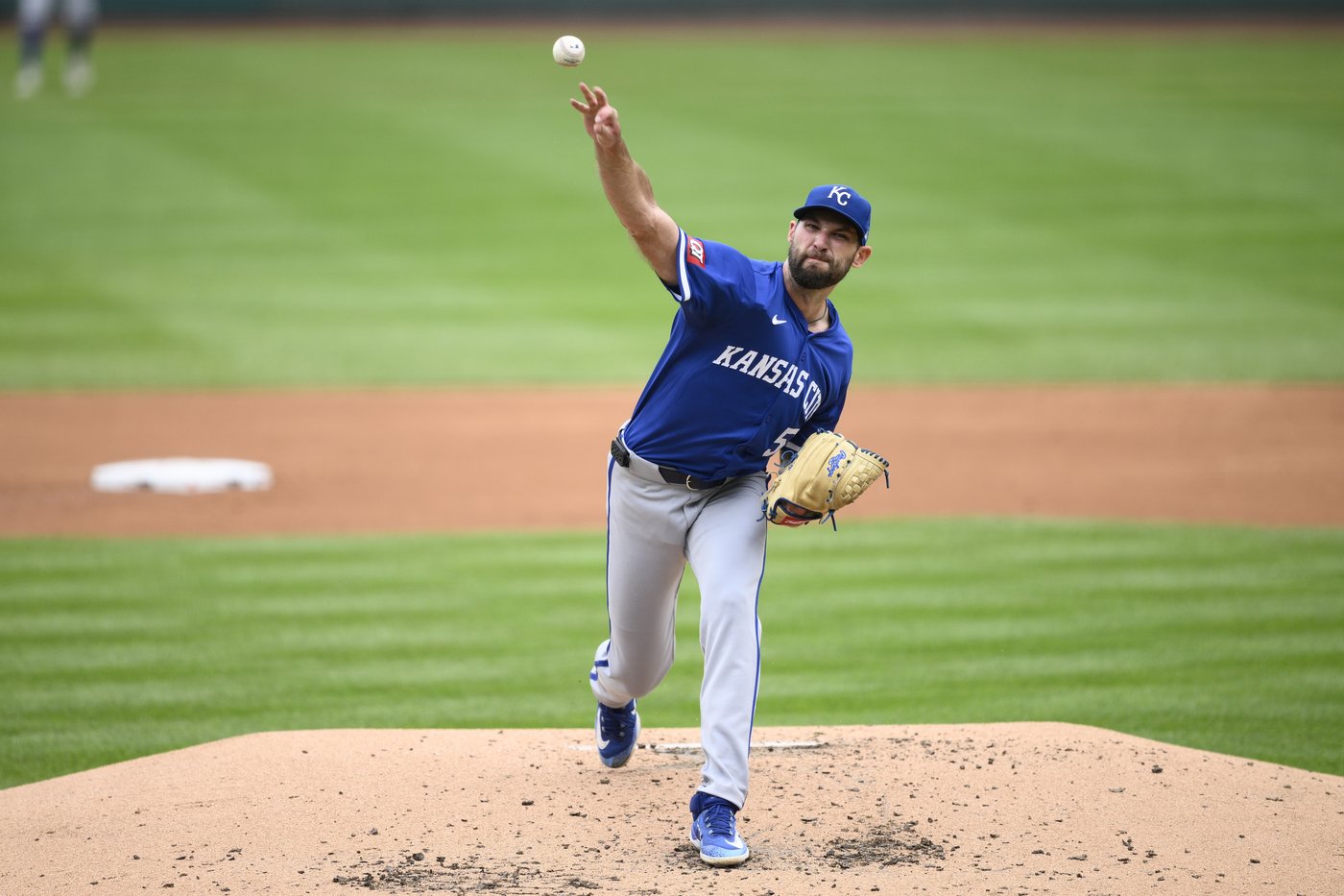 Frazier's pinch-hit, 2-run single lifts the Royals to a series sweep of the Nationals | iNFOnews.ca Frazier's pinch-hit, 2-run single lifts the Royals to a series sweep of the Nationals | iNFOnews.ca