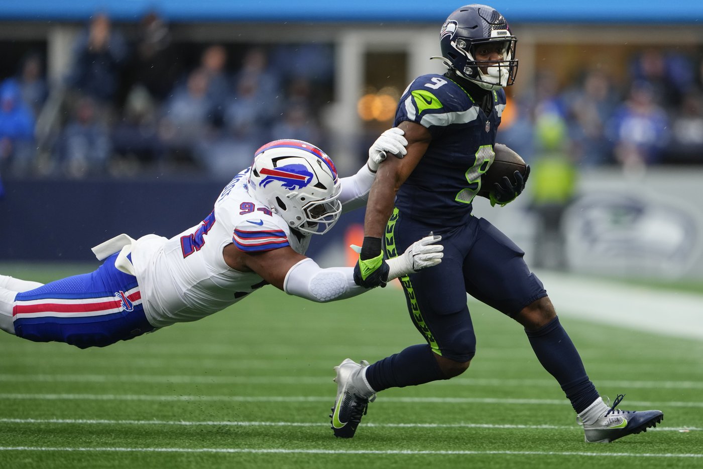 Seahawks look to get ground game going against Rams | iNFOnews.ca