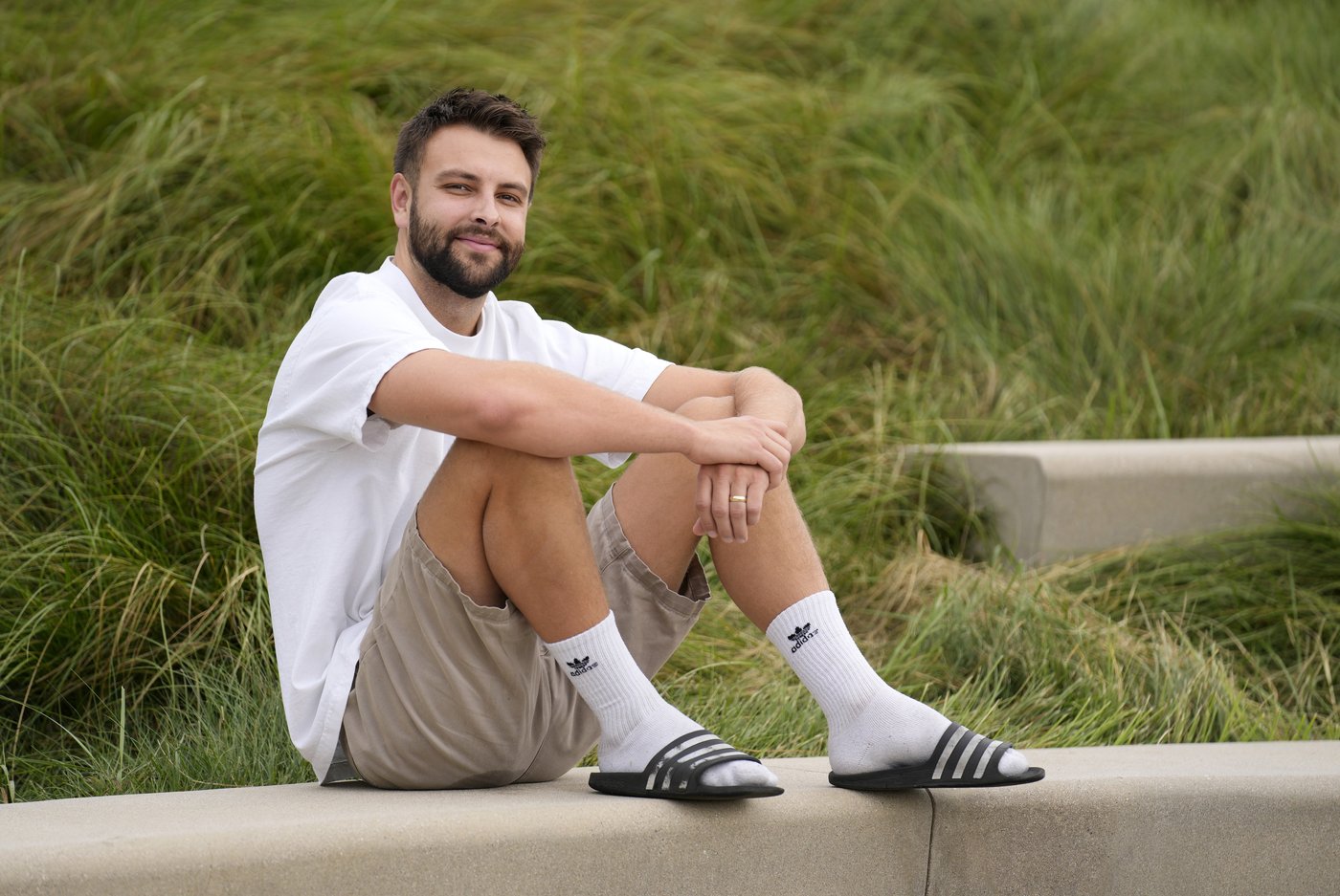 ‘Kindness’ influencers on TikTok give money to strangers. Why is that controversial? | iNFOnews.ca ‘Kindness’ influencers on TikTok give money to strangers. Why is that controversial? | iNFOnews.ca