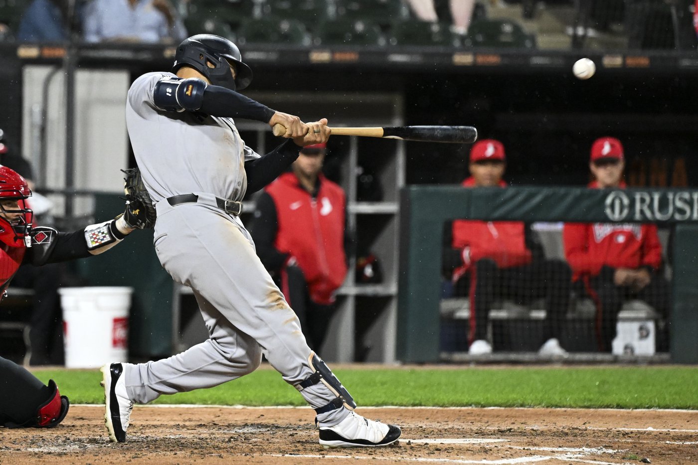 Grisham helps the Yankees beat the White Sox 10-2 for their season-high 6th consecutive win | iNFOnews.ca