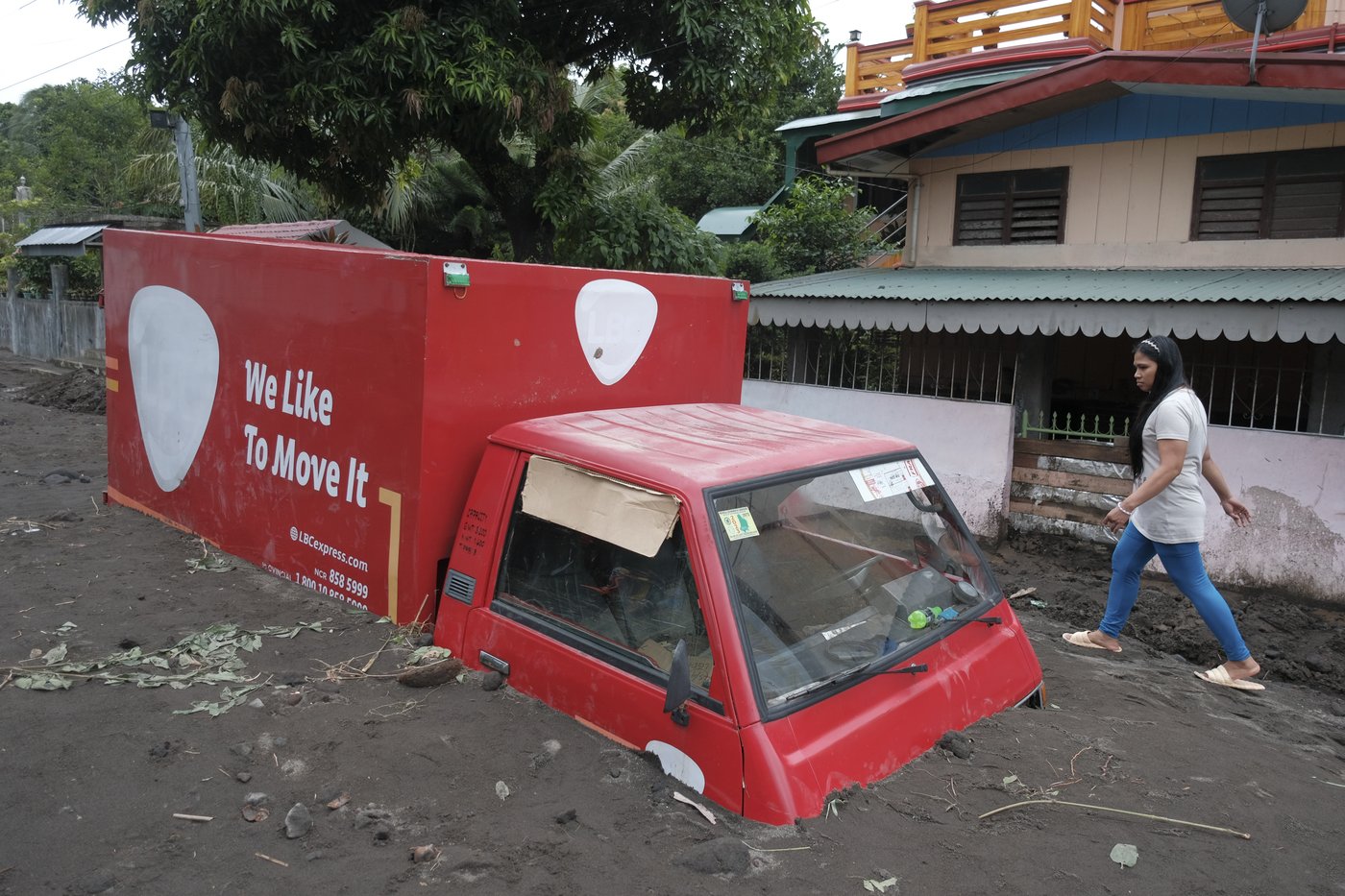 Tropical storm battering Philippines leaves at least 24 people dead in flooding and landslides | iNFOnews.ca Tropical storm battering Philippines leaves at least 24 people dead in flooding and landslides | iNFOnews.ca
