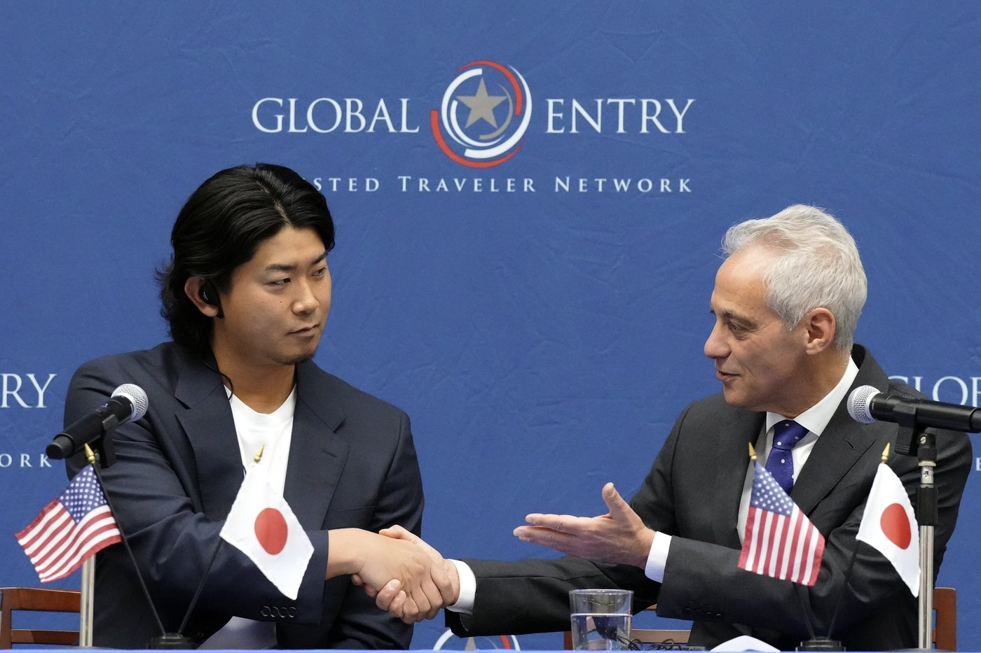 Should Sasaki join Cubs? Emanuel, a fan of the team and ambassador to Japan, is being diplomatic | iNFOnews.ca Should Sasaki join Cubs? Emanuel, a fan of the team and ambassador to Japan, is being diplomatic | iNFOnews.ca