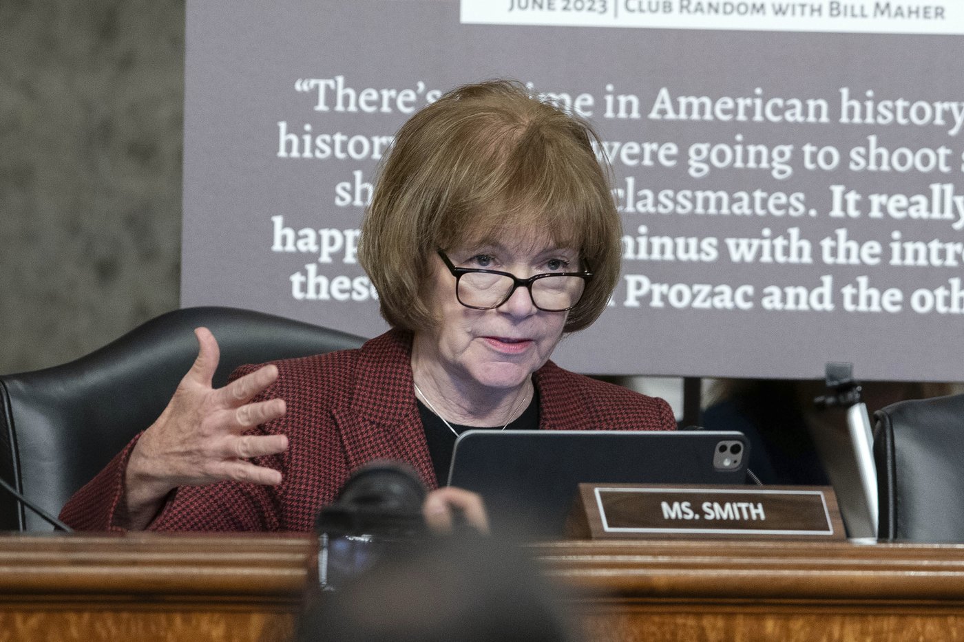 Sen. Tina Smith of Minnesota won’t seek reelection, dealing blow to Democrats’ hopes to take Senate | iNFOnews.ca
