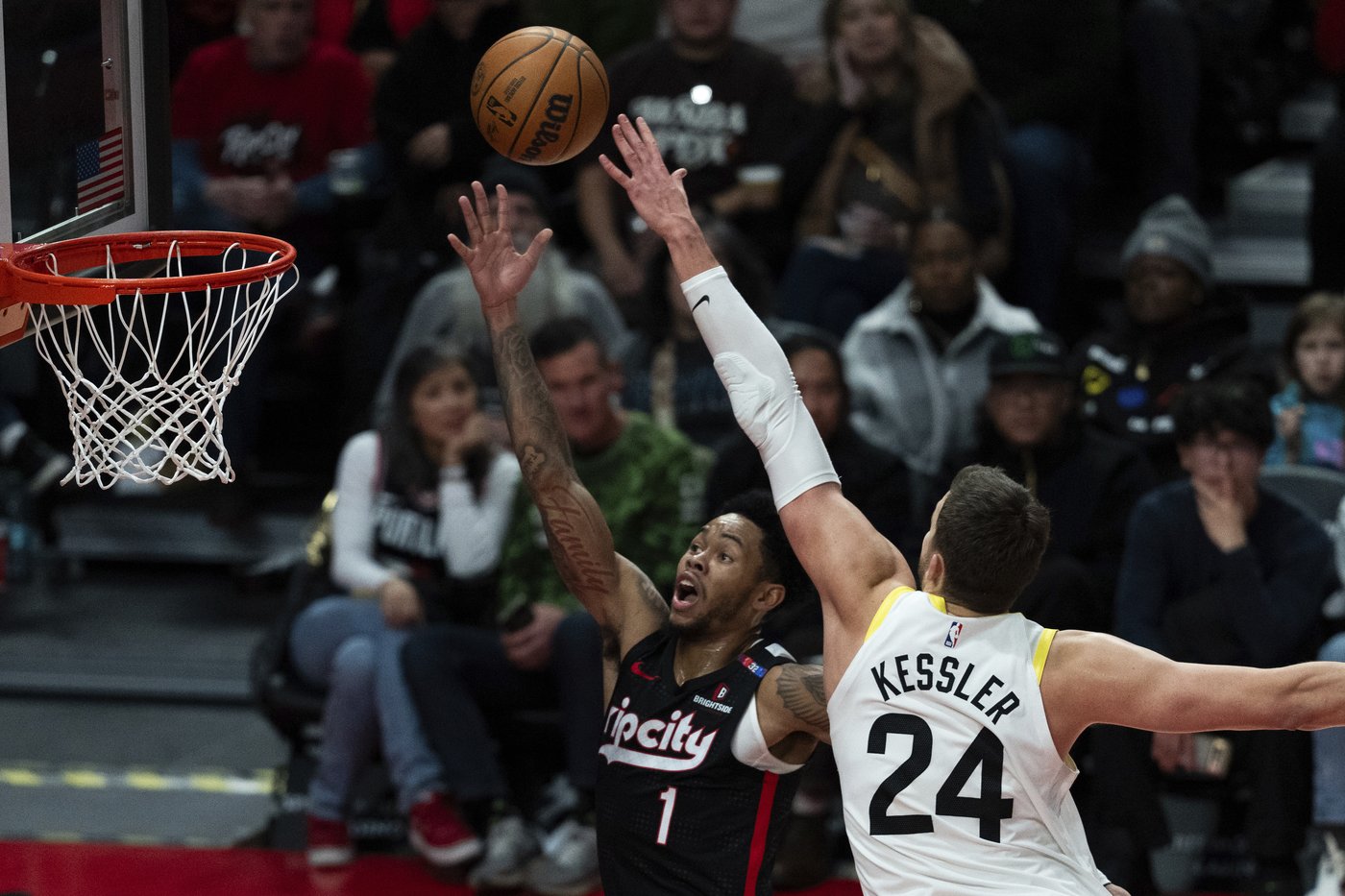John Collins scores 20 points, Jazz snap 5-game skid with 141-99 victory over the Trail Blazers | iNFOnews.ca