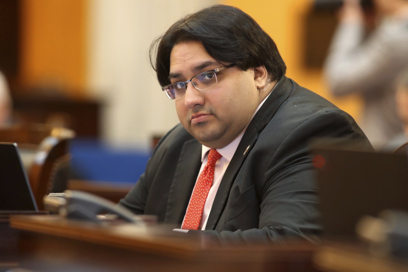 Amid 'new dynamic,' former state Sen. Niraj Antani drops one statewide campaign, launches another | iNFOnews.ca