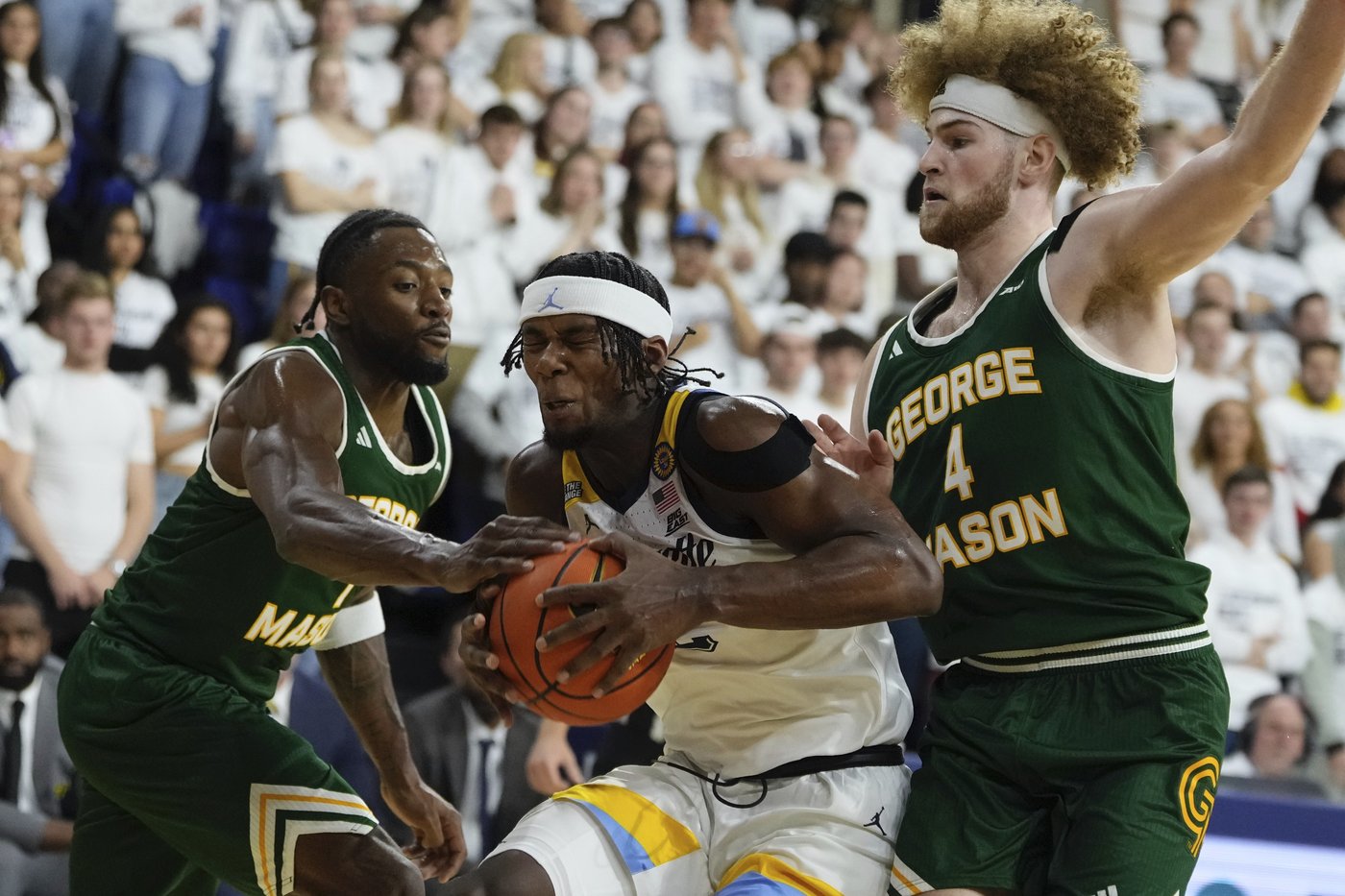 No. 18 Marquette beats George Mason 82-63 in front of all-student crowd on campus | iNFOnews.ca No. 18 Marquette beats George Mason 82-63 in front of all-student crowd on campus | iNFOnews.ca