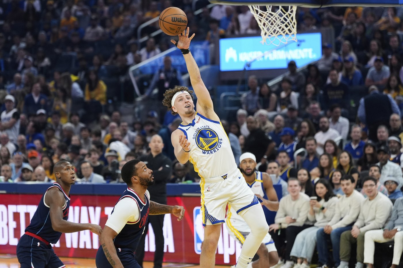 Harden, Leonard lead Clippers past Warriors 124-119 in OT to secure fifth seed in West playoffs | iNFOnews.ca Harden, Leonard lead Clippers past Warriors 124-119 in OT to secure fifth seed in West playoffs | iNFOnews.ca