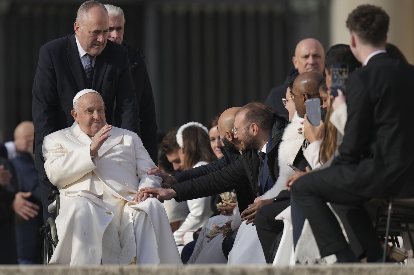 Pope Francis discusses Ukraine with Hungary's nationalist leader Viktor Orban | iNFOnews.ca