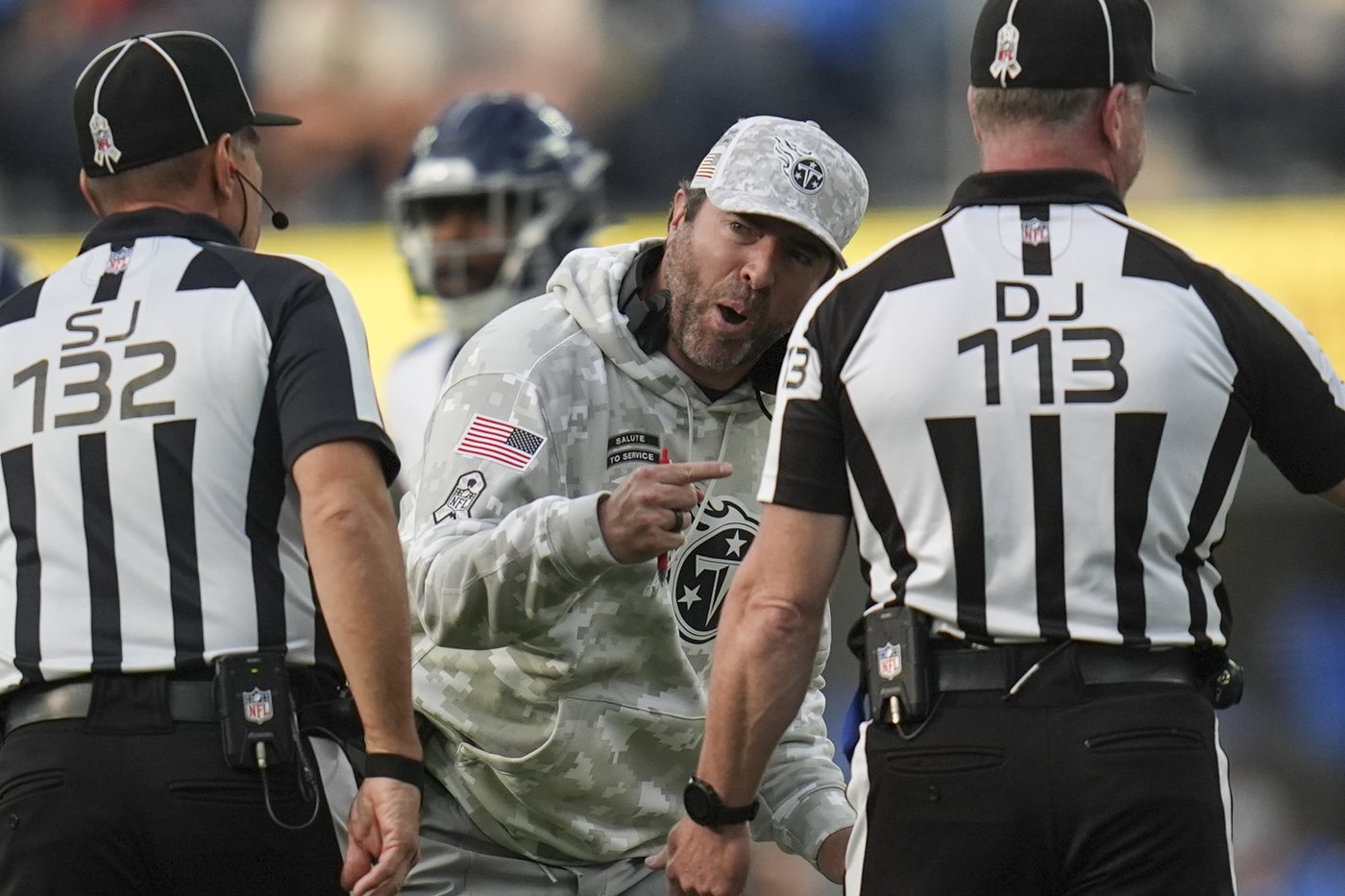 Justin Herbert has TDs passing and rushing as Chargers beat Titans 27-17 for 3rd straight win | iNFOnews.ca Justin Herbert has TDs passing and rushing as Chargers beat Titans 27-17 for 3rd straight win | iNFOnews.ca