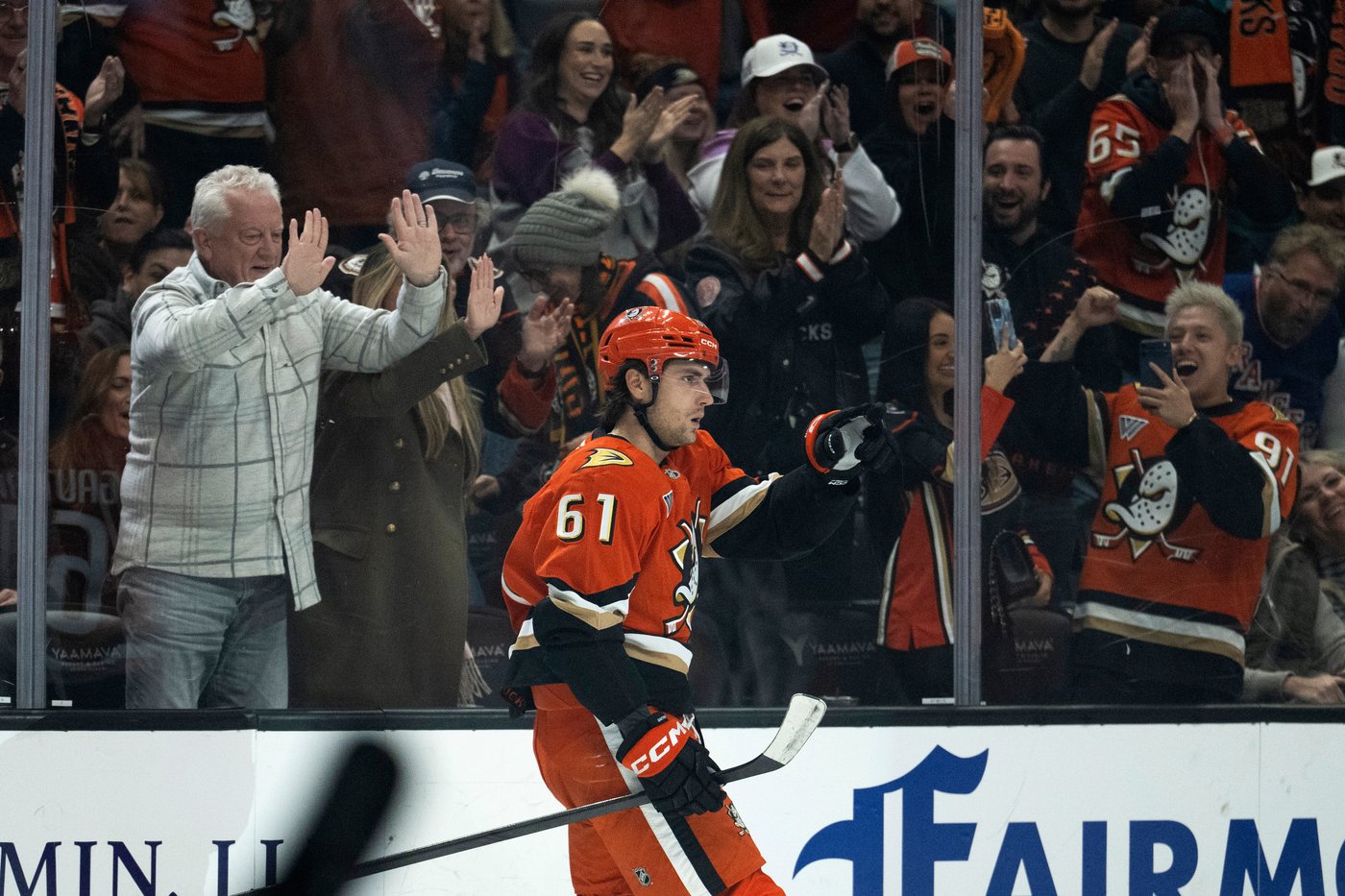 Cutter Gauthier has 1st hat trick in 4-point night to send surging Ducks past Panthers, 7-3 | iNFOnews.ca