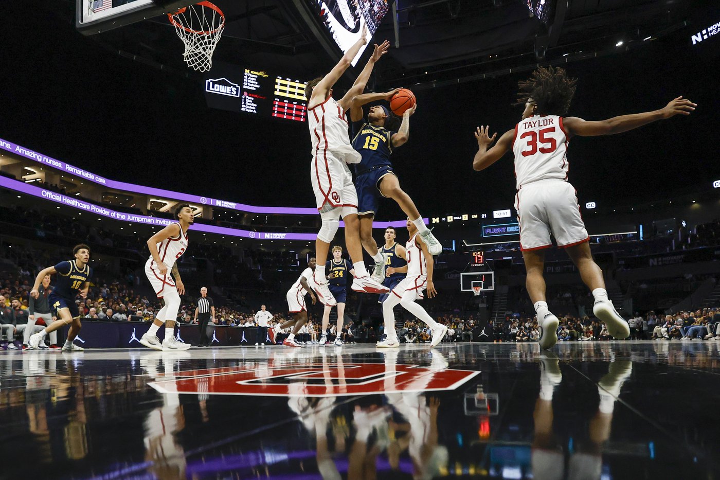 Jeremiah Fears' 4-point play with 11.5 seconds left helps No. 14 Oklahoma edge No. 24 Michigan 87-86 | iNFOnews.ca Jeremiah Fears' 4-point play with 11.5 seconds left helps No. 14 Oklahoma edge No. 24 Michigan 87-86 | iNFOnews.ca