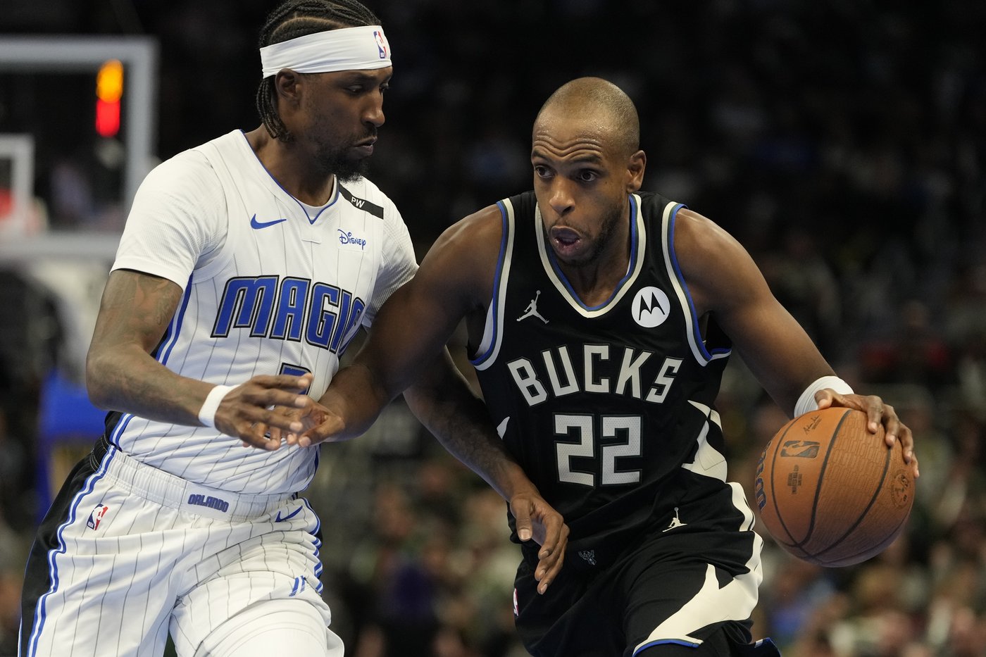 Bucks beat Magic 114-109 to return to the NBA Cup semifinals in Las Vegas | iNFOnews.ca