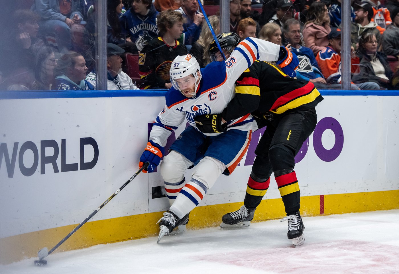Oilers captain McDavid to have hearing with NHL after match penalty for cross-check | iNFOnews.ca