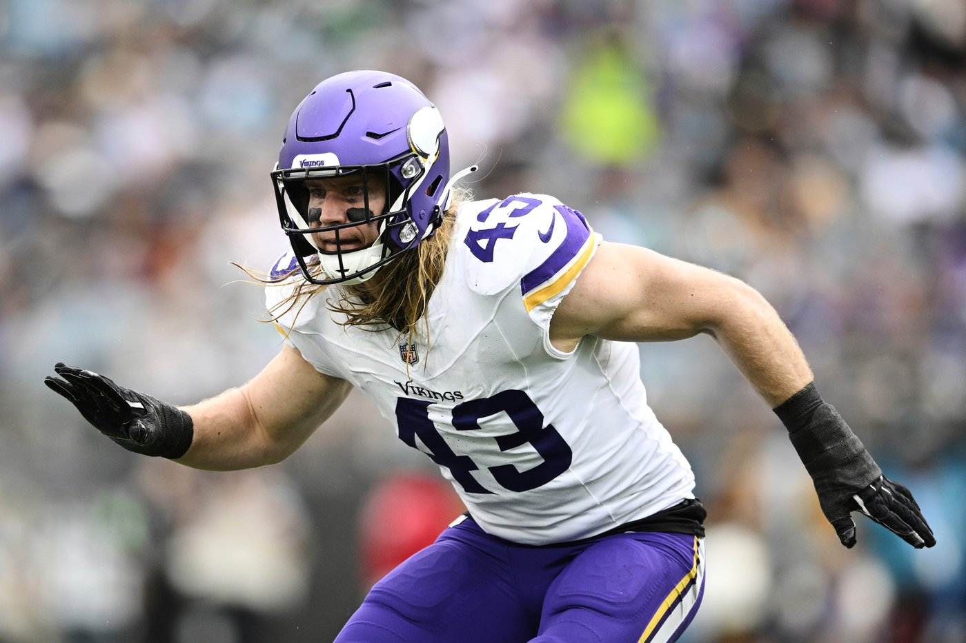 Vikings agree to $23M contract extension with Pro Bowl edge rusher Andrew Van Ginkel | iNFOnews.ca