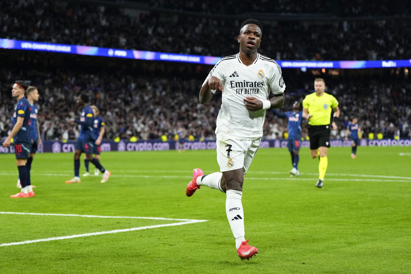 Vinícius Júnior reaches 100 goals with Real Madrid as club advances in Champions League | iNFOnews.ca