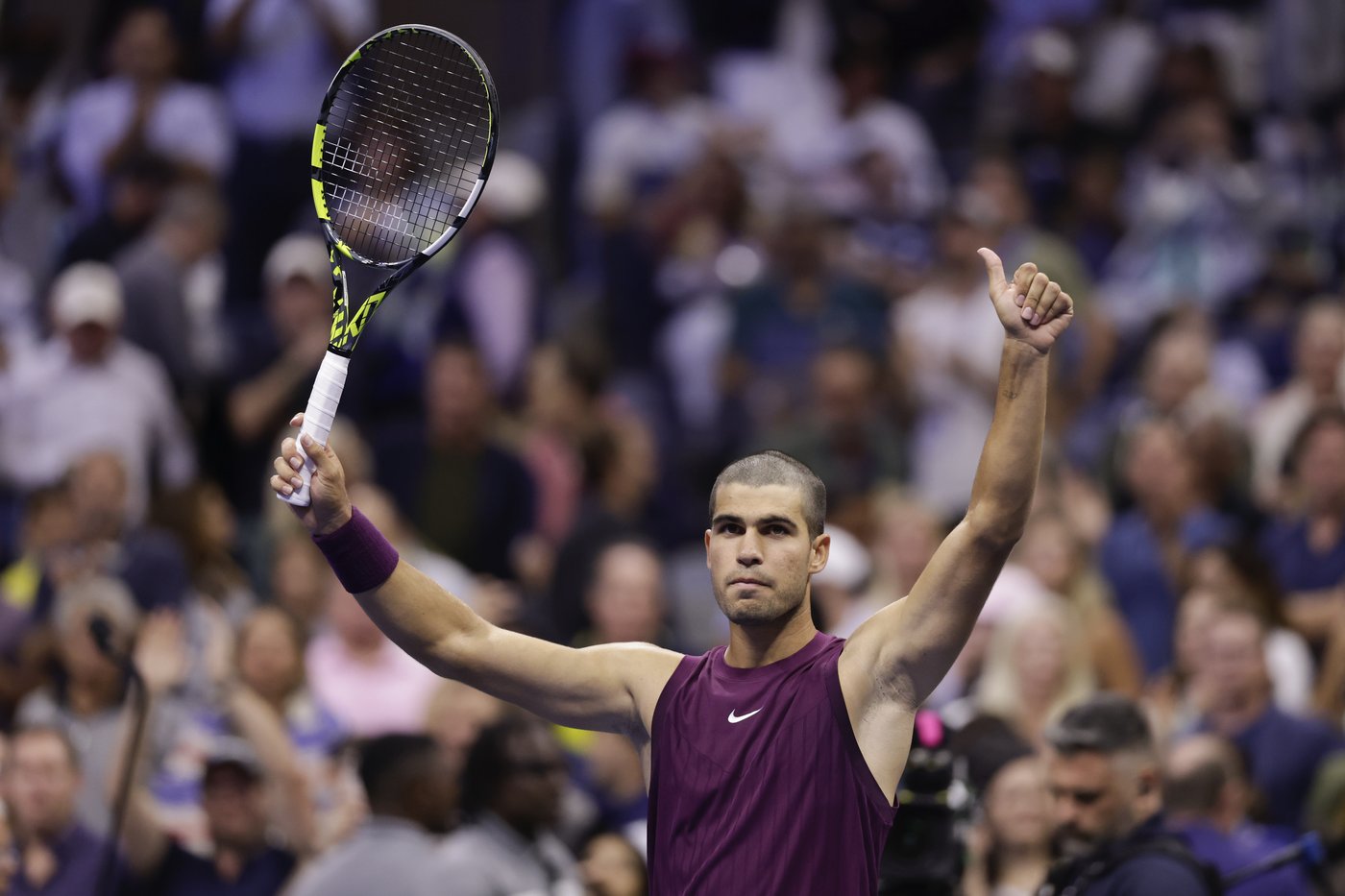 Still sporting his accidental buzz cut, Carlos Alcaraz wins easily at the US Open | iNFOnews.ca Still sporting his accidental buzz cut, Carlos Alcaraz wins easily at the US Open | iNFOnews.ca
