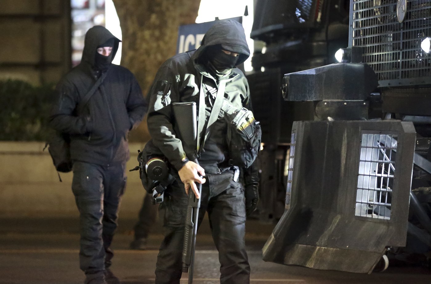 Georgian protesters clash with police for a second night after EU talks are suspended | iNFOnews.ca