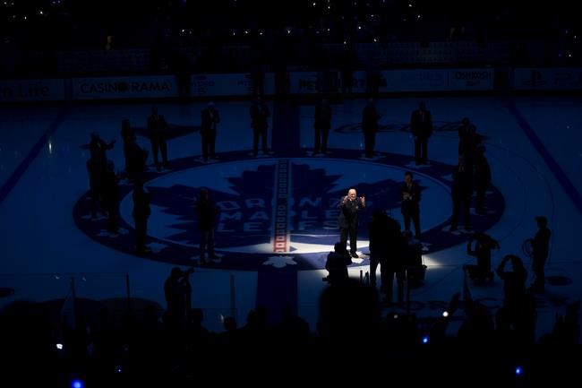 Maple Leafs retire numbers, add Keon to rafters in elaborate pre-game ceremony | iNFOnews.ca