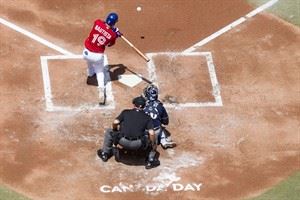 Blue Jays end three-game skid as Hutchison fans 10 in 4-1 victory over Brewers | iNFOnews.ca CP28981379
