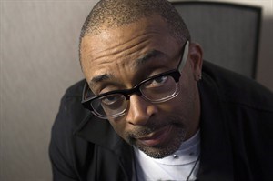 Spike Lee says treatment of Michael Jackson in media was 'shameful' | iNFOnews.ca CP20128264
