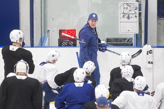 Maple Leafs coach Mike Babcock relying on depth to get past Boston | iNFOnews.ca