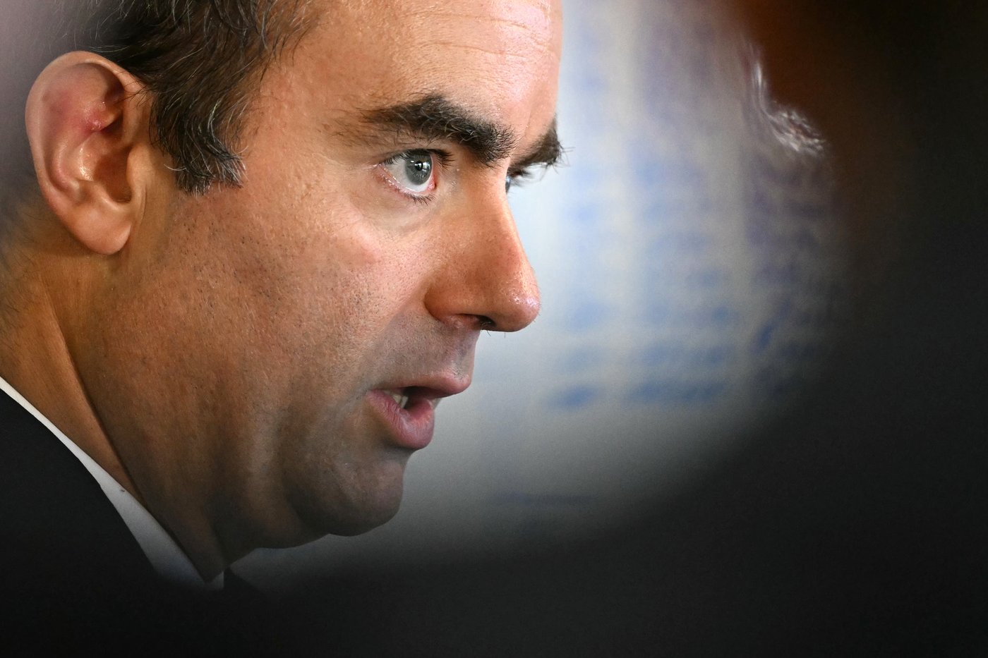 Macron's France now has a new Cabinet. It will face an uphill battle to end the political crisis | iNFOnews.ca Macron's France now has a new Cabinet. It will face an uphill battle to end the political crisis | iNFOnews.ca